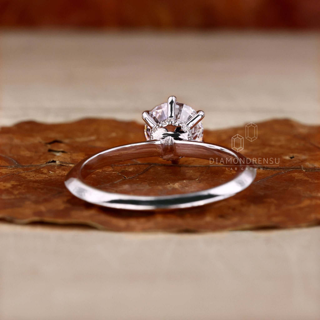 0.50 to 3.0 CT Round Brilliant Cut Lab Grown Diamond Ring