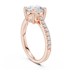 Round Cut Pavé Diamond Engagement Ring