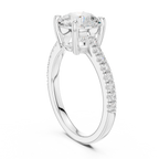 Round Cut Pavé Diamond Engagement Ring