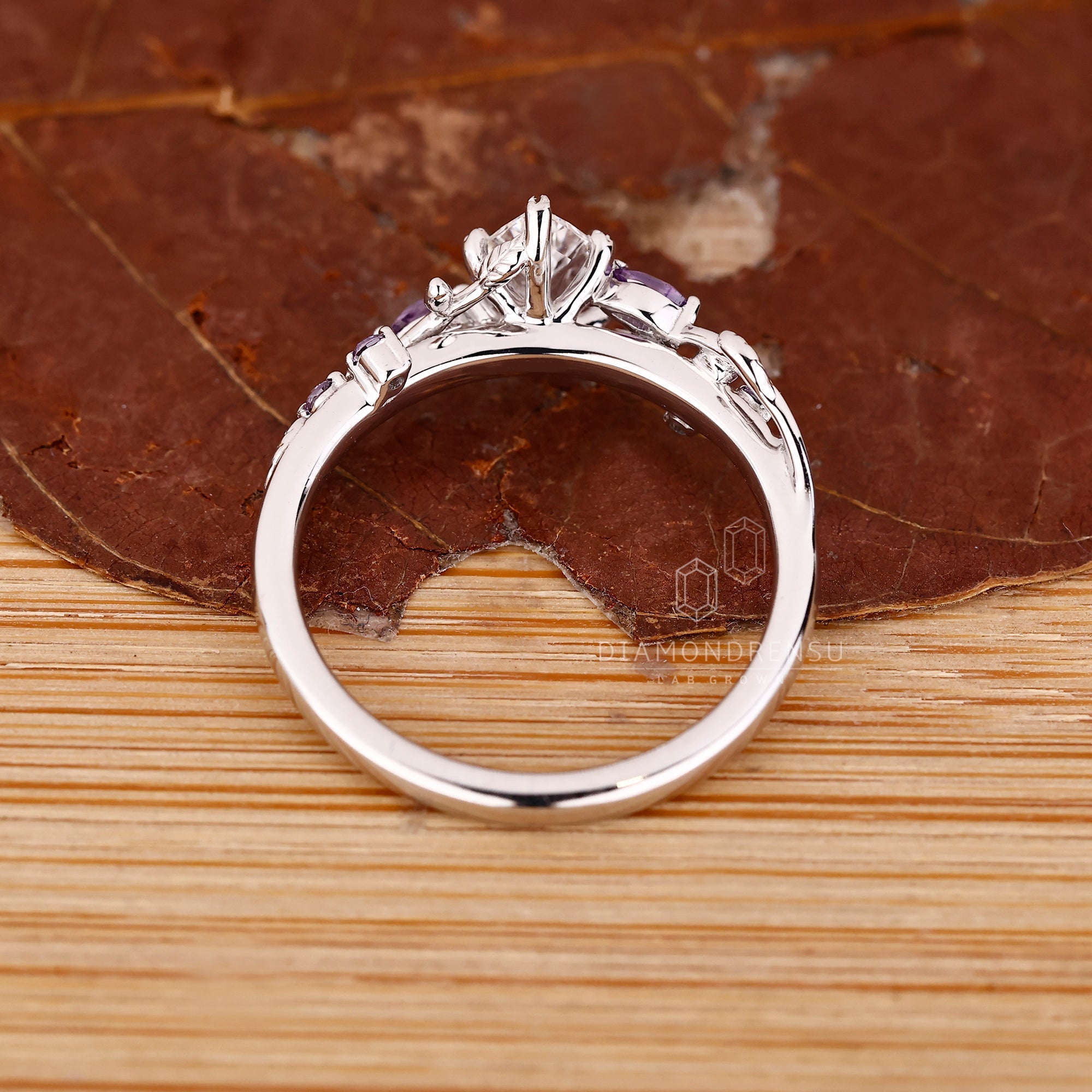 0.50 - 2 CT Dutch Marquise Diamond Nature Inspired Ring