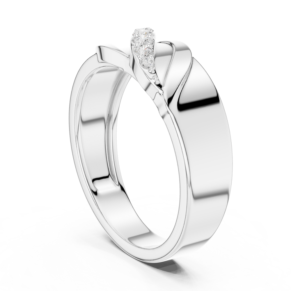 Graduated Diamond Men's Crossover Ring